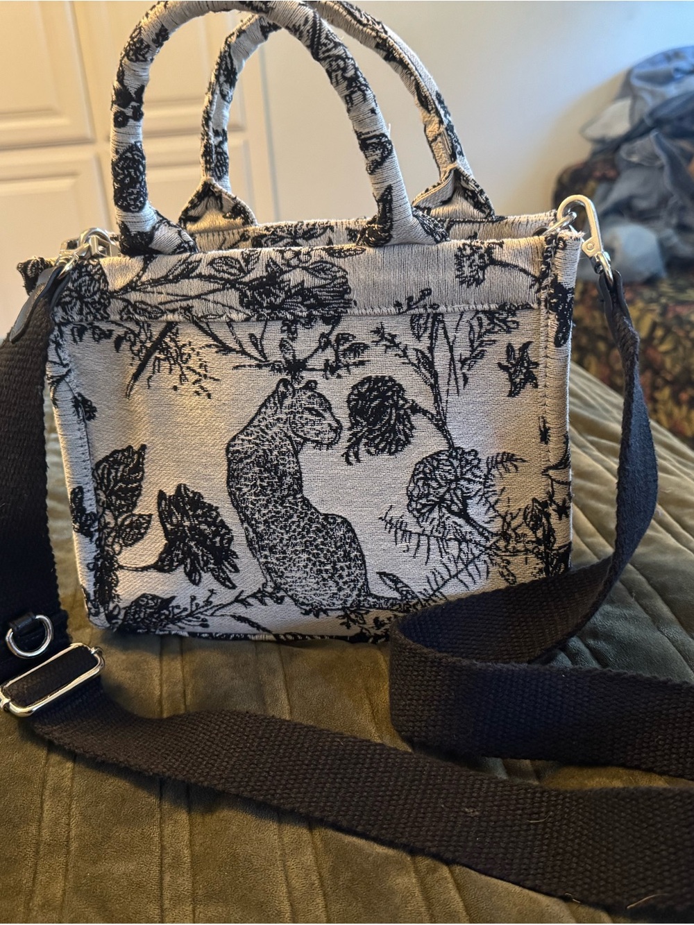 Women’s Black & Cream Patterned Tote Bag with Detachable Strap